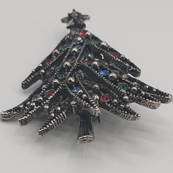 VTG Christmas Brooch 2PC Set Dark Silver Tone Red Green Tree Wreath Holiday Joy - Picture 11 of 16